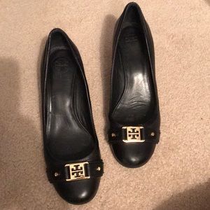 👠 Natalya Mid Wedge 👠